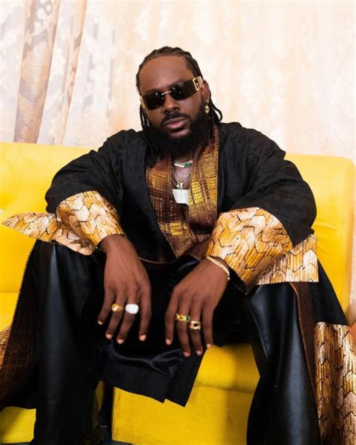 Adekunle Gold Net Worth, Age, Height, Bio, Birthday, Wiki!