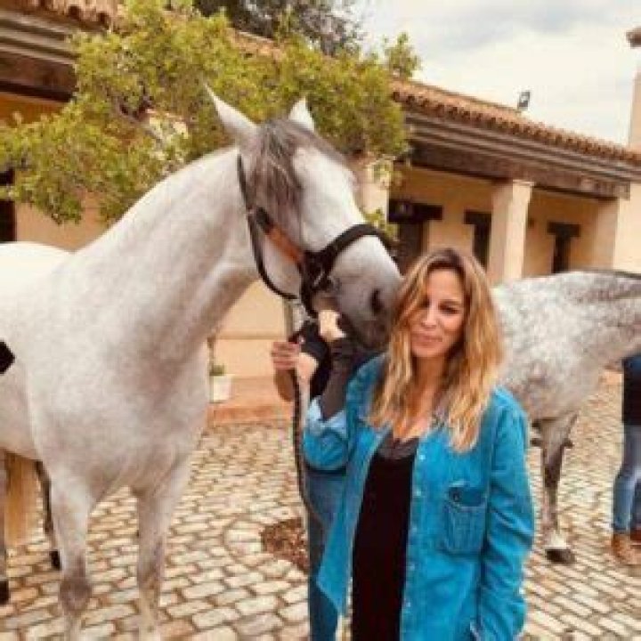 Alejandra Silva- Wiki, Age, Ethnicity, Husband, Height, Net Worth