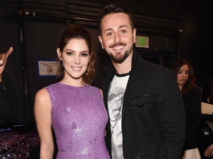 Ashley Greene Engaged To Paul Khoury – Stopped Seeking Attention?