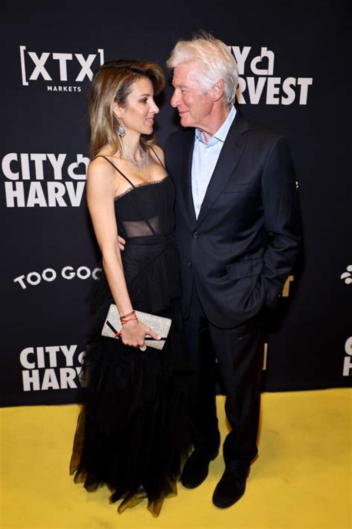 Beth Littleford’s Boyfriend: Who is Beth Littleford Dating?