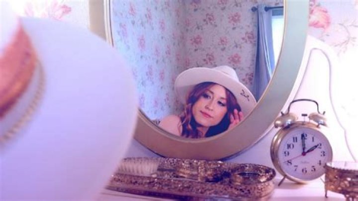 Casi Joy Unveils New Single/Music Video “Hey Dad”