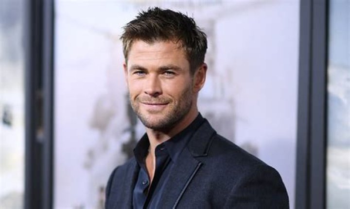 Chris Hemsworth’s Height, Weight Body Measurements