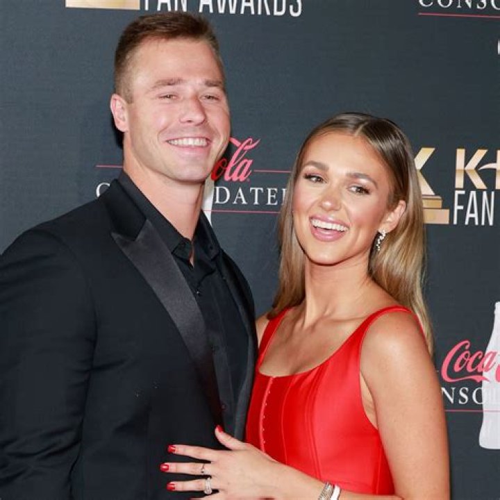 Eric Roberson Net Worth, Age, Height, Bio, Birthday, Wiki!