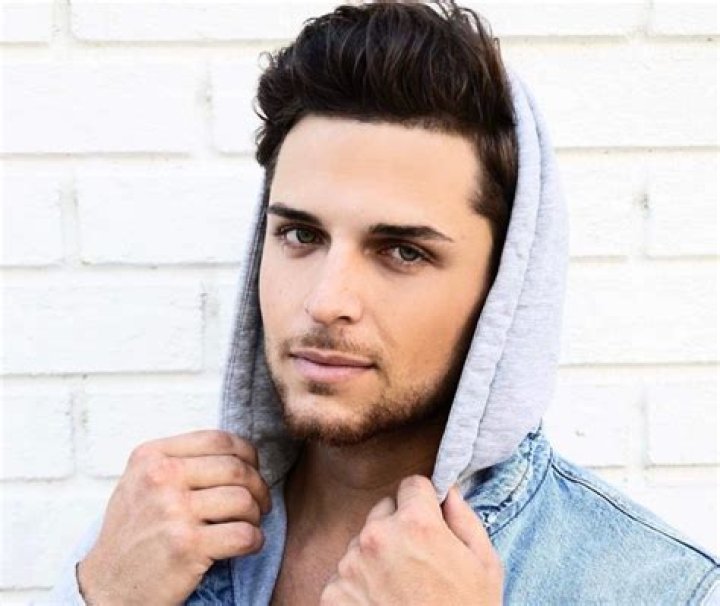 Escape The Norm With The Growing Music By Peter Stelling