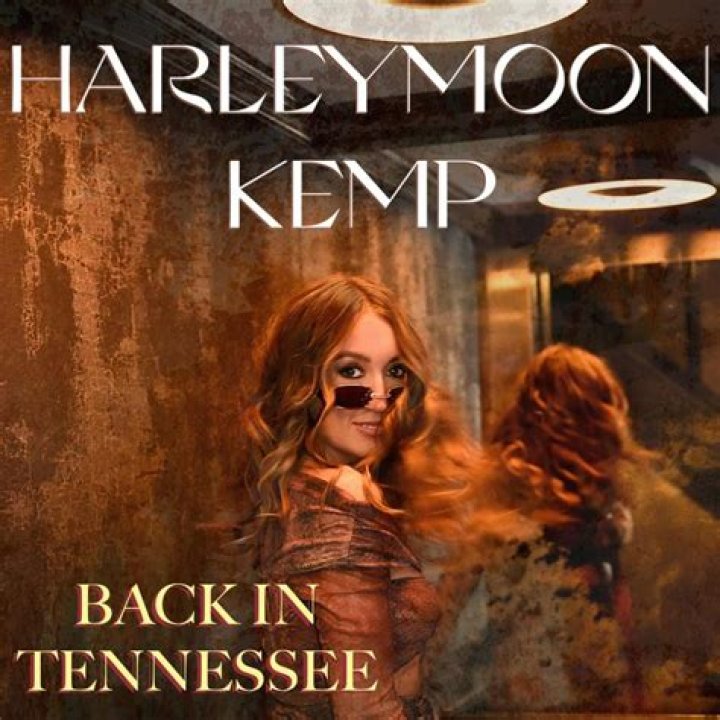 Harley Kemp releases her first debut single 'Space'