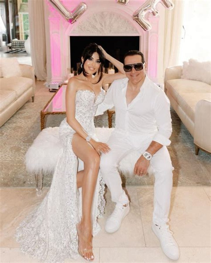 Manny Khoshbin’s Wife: Who is Manny Khoshbin Dating?