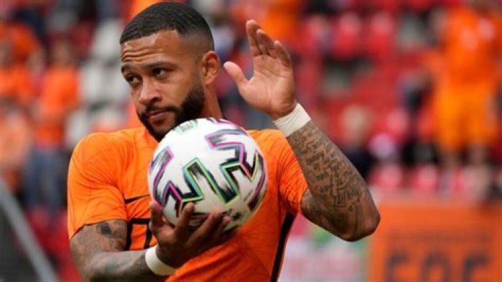 Memphis Depay Biography: Age, Net Worth, Height, Transfer, Girlfriend, Instagram, Siblings, Team, Parents, Wiki