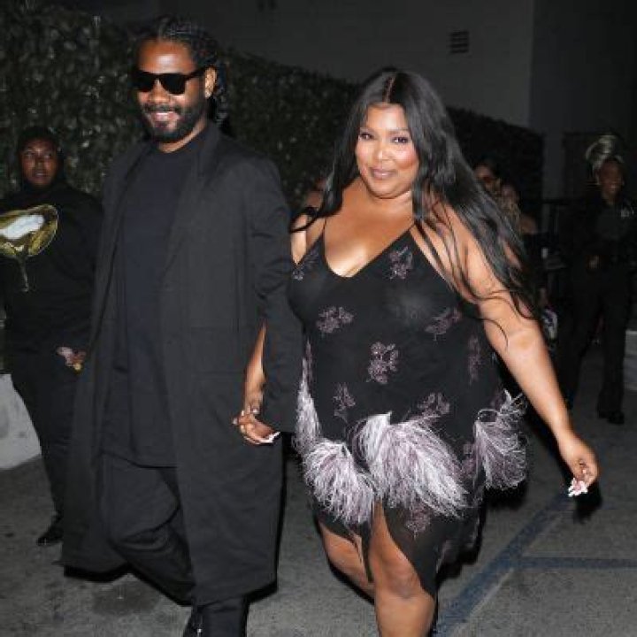 Myke Wright- Wiki, Age, Height, Net Worth, Girlfriend, Dating