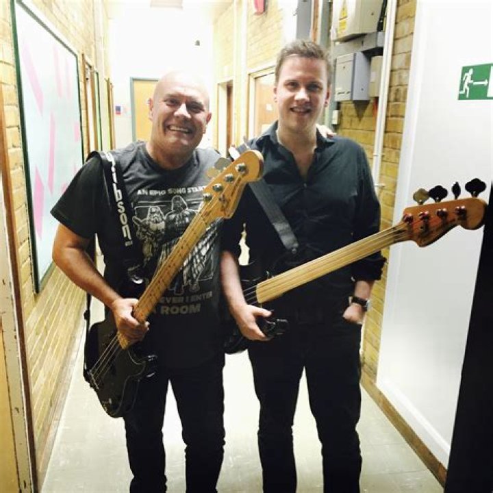 Phil Spalding - Net Worth, Age, Height, Birthday, Bio, Wiki!