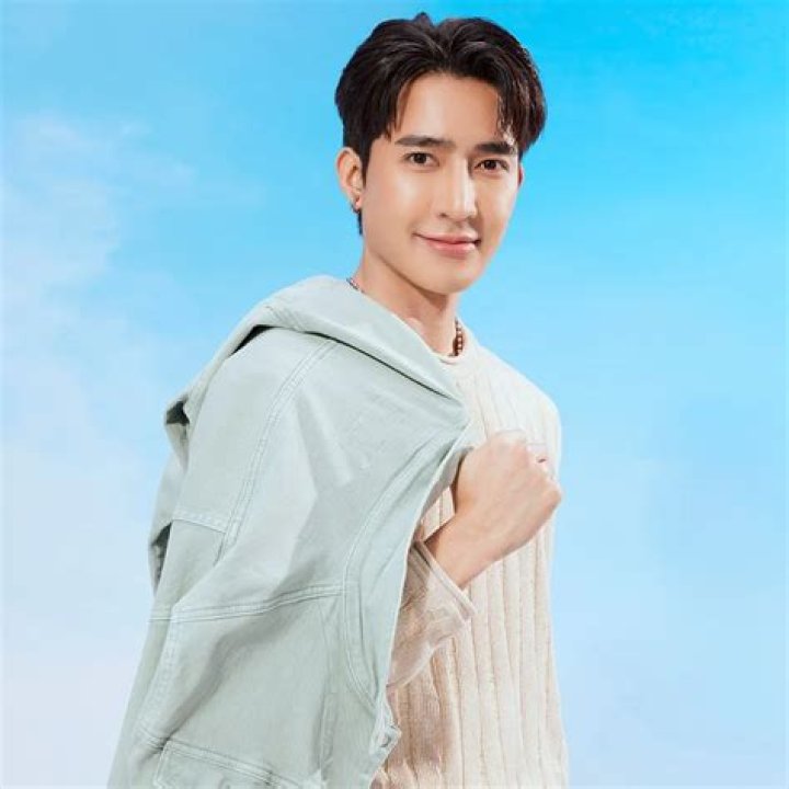 Pirapat Watthanasetsiri Net Worth, Age, Height, Bio, Birthday, Wiki!