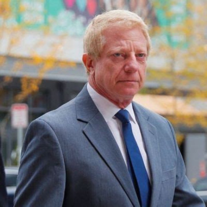 Robert Flaxman- Wiki, Age, Height, Net Worth, Wife, Ethnicity