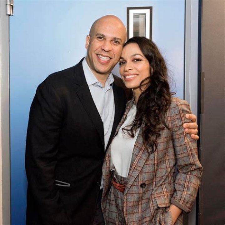 Rosario Flores’s Husband: Who is Rosario Flores Dating?