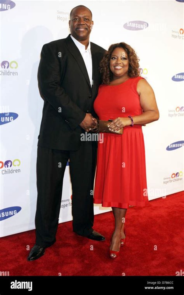 Sherri Shepherd And Lamar Sally Set To Divorce – Lamar Cheated and Wants Custody of their Baby!