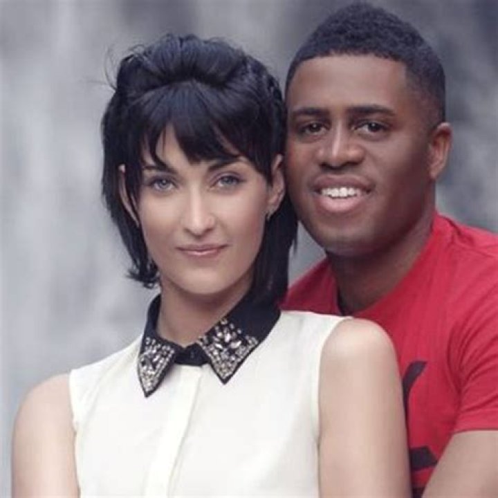 Sheryfa Luna Et Ses Fils