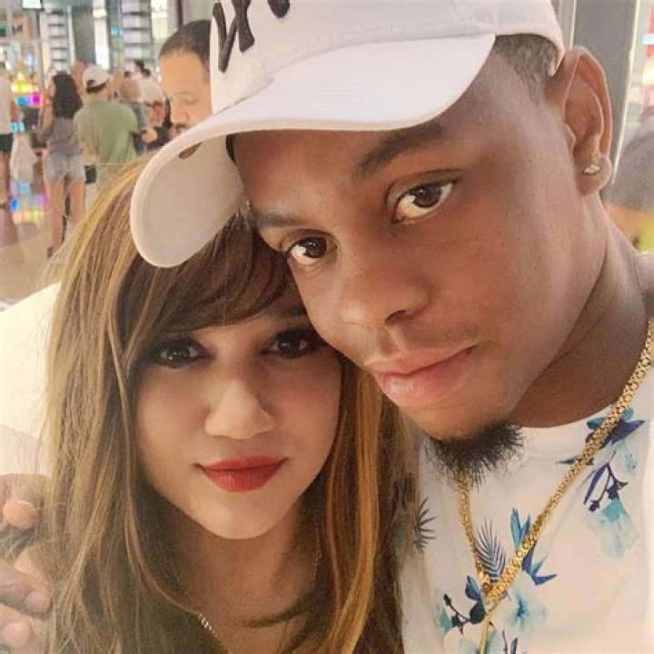 Shimron Hetmyer- Bio, Age, Ethnicity, Height, Net Worth, Wife, Marriage