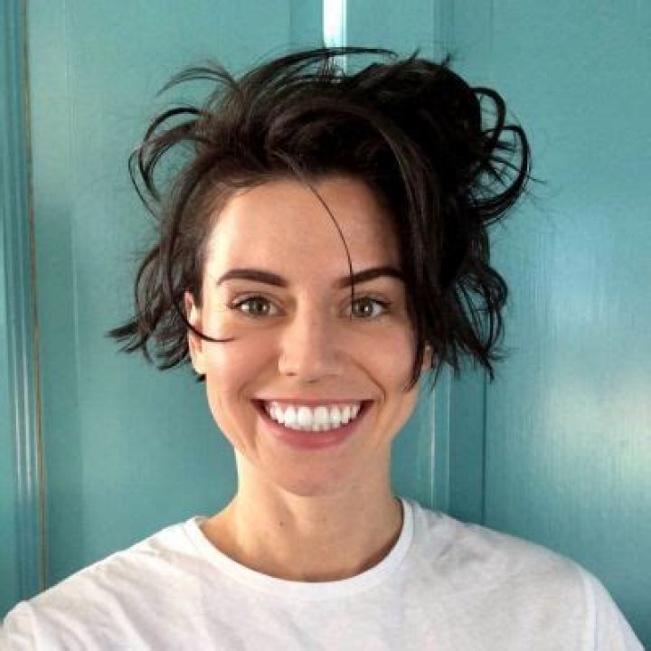 Sorelle Amore- Wiki, Age, Height, Net Worth, Boyfriend, Ethnicity