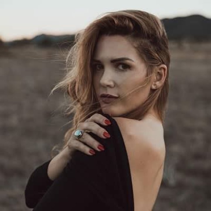 Sydnee Michaels- Wiki, Age, Height, Net Worth, Husband, Ethnicity