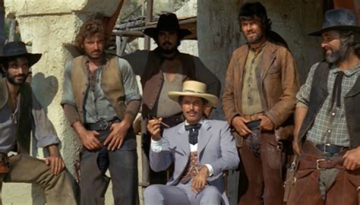 WATCH: Sarah Darling's 'Where Cowboys Ride' Video