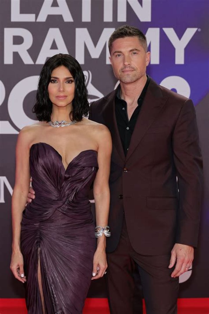 Who is Roselyn Sanchez Dating – Roselyn Sanchez's Husband & Exes