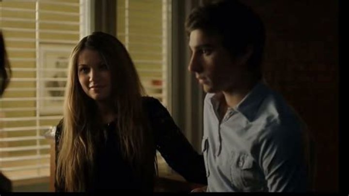 Who is Vic Mensa Dating – Vic Mensa's Girlfriend & Exes